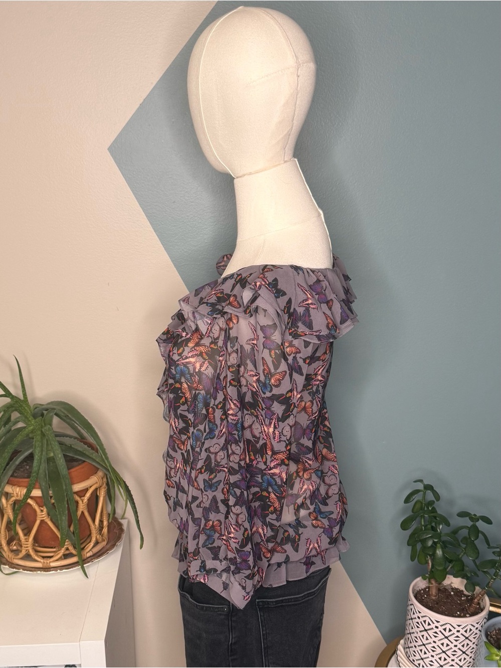 Ted Baker Butterfly Ruffle Chiffon Smocked Blouse Whimsical Balletcore Size 1 - Picture 3 of 12
